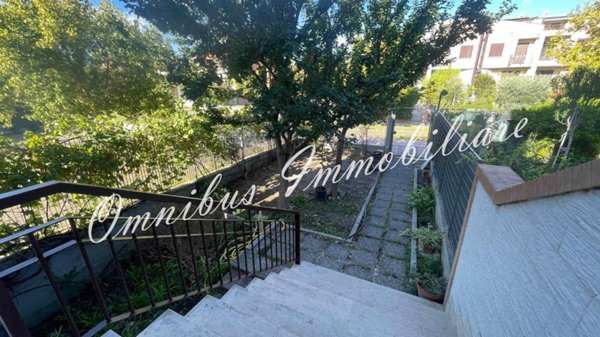 casa indipendente in vendita a Foggia