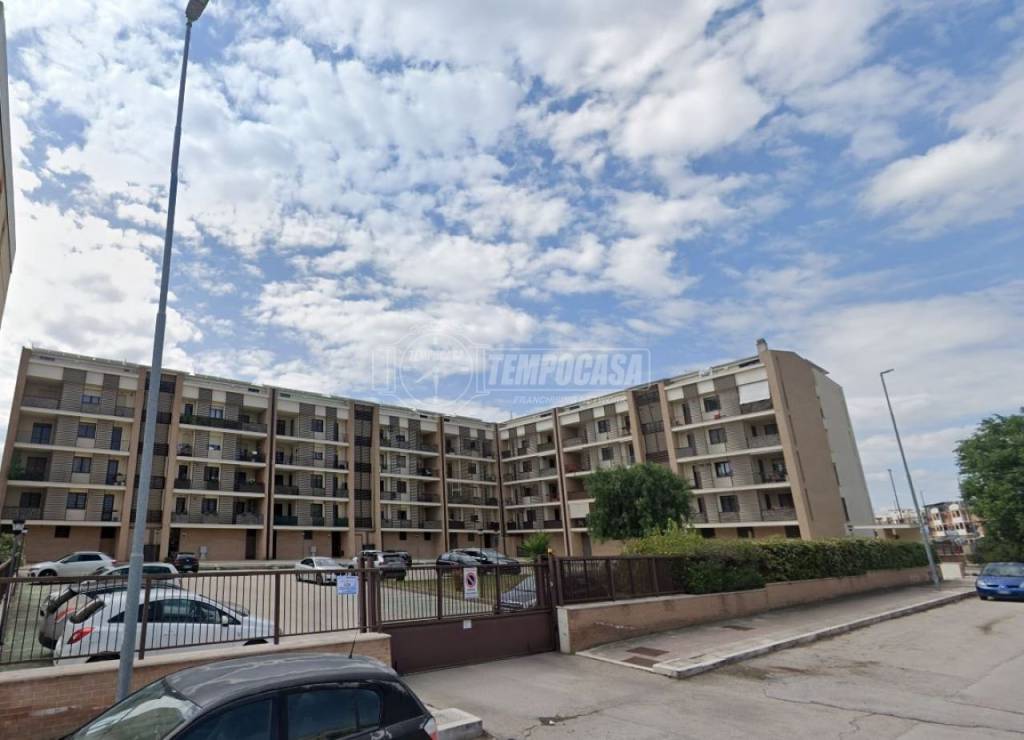 appartamento in vendita a Foggia in zona Ordona Sud