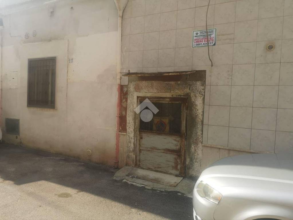 locale commerciale in vendita a Foggia in zona Centro Città