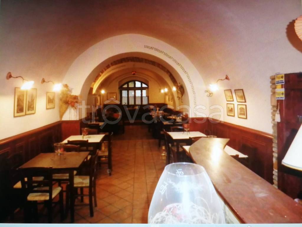 negozio in vendita a Foggia in zona Centro Città