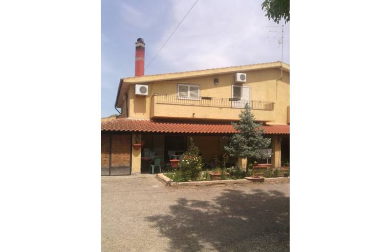 casa indipendente in vendita a Foggia