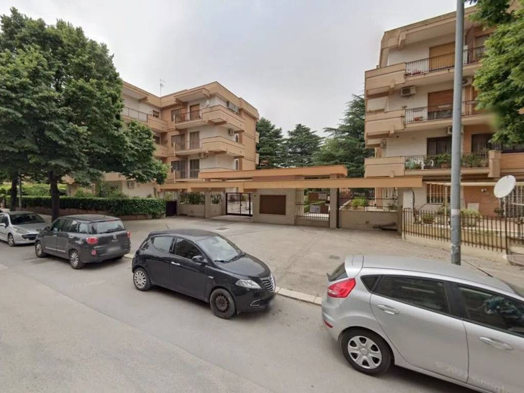 appartamento in vendita a Foggia in zona Macchia Gialla