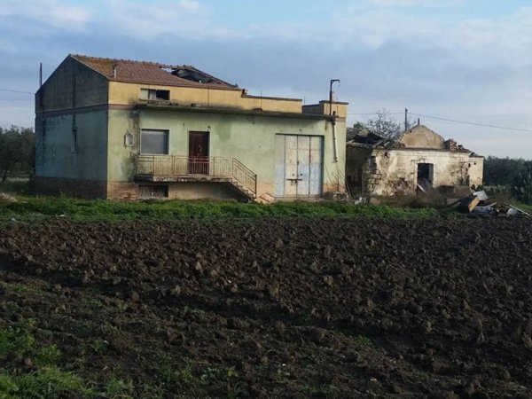 casa indipendente in vendita a Foggia in zona Incoronata