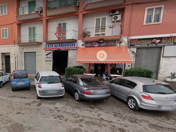 negozio in vendita a Foggia in zona Candelaro