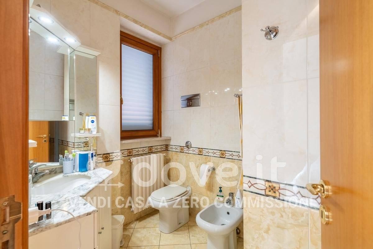 casa indipendente in vendita a Foggia in zona Macchia Gialla