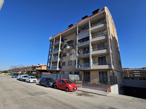 appartamento in vendita a Foggia in zona Macchia Gialla