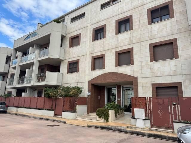 appartamento in vendita a Foggia in zona Macchia Gialla