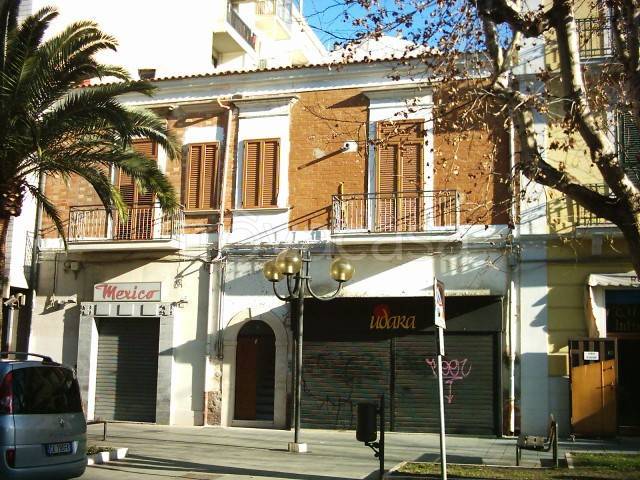appartamento in vendita a Foggia in zona Immacolata / San Pio X
