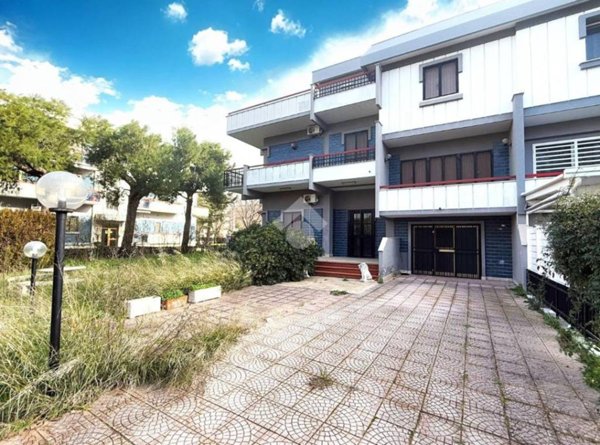 casa indipendente in vendita a Foggia