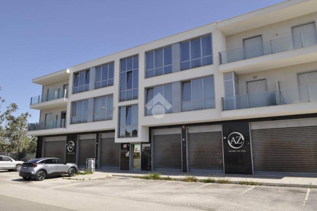 appartamento in vendita a Foggia in zona Villaggio Artigiani