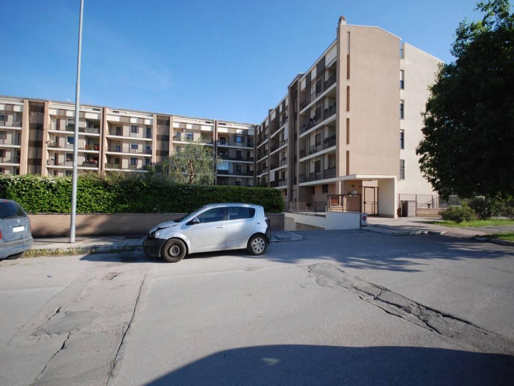 appartamento in vendita a Foggia in zona Macchia Gialla