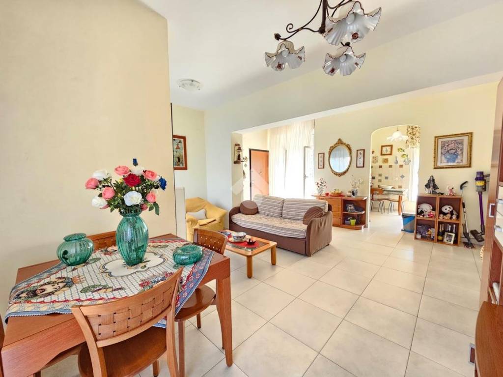 appartamento in vendita a Foggia in zona Macchia Gialla