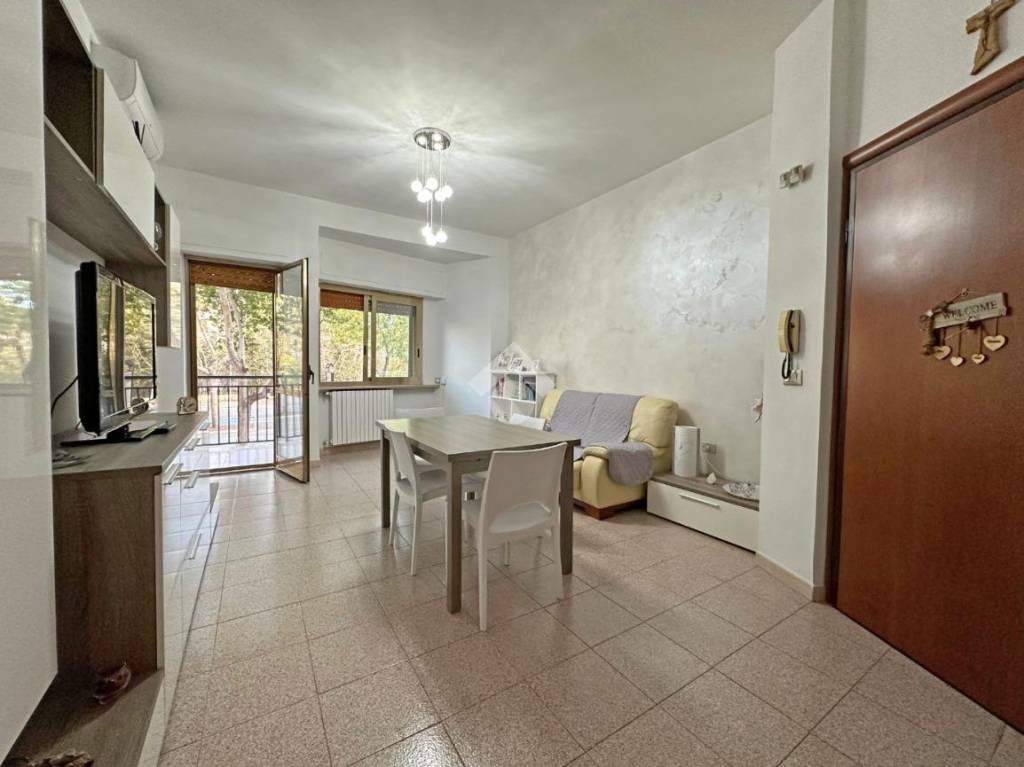 appartamento in vendita a Foggia in zona Immacolata / San Pio X