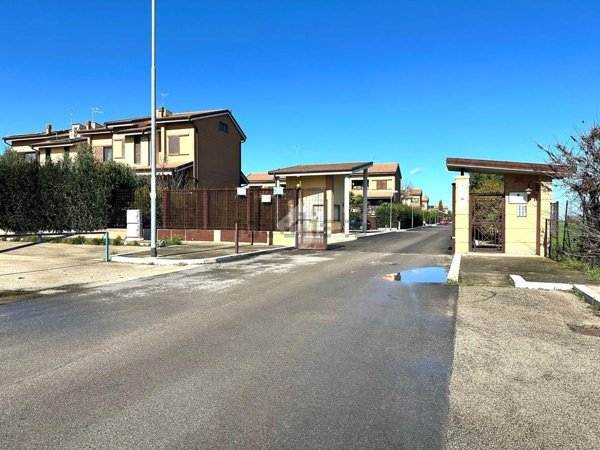 appartamento in vendita a Foggia in zona Camporeale