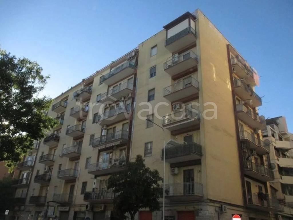 appartamento in vendita a Foggia in zona Immacolata / San Pio X