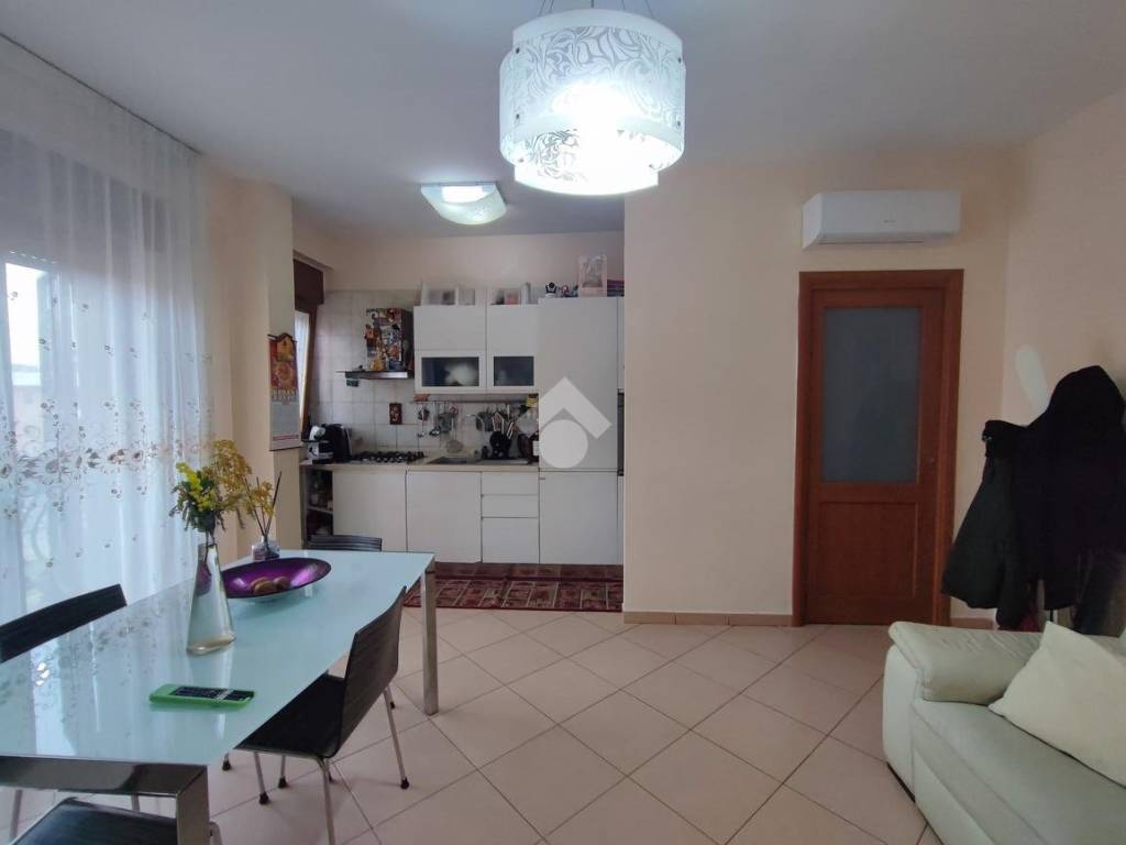 appartamento in vendita a Foggia in zona Macchia Gialla