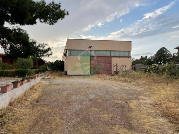 locale commerciale in vendita a Foggia