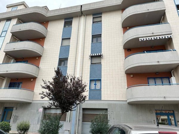 appartamento in vendita a Foggia in zona Macchia Gialla