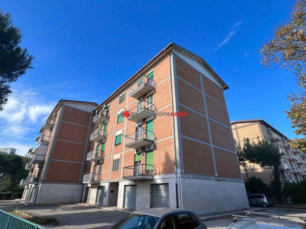 appartamento in vendita a Foggia in zona Macchia Gialla