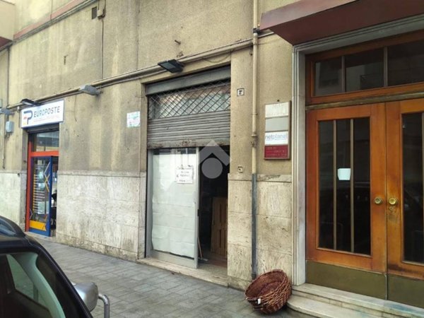 negozio in vendita a Foggia