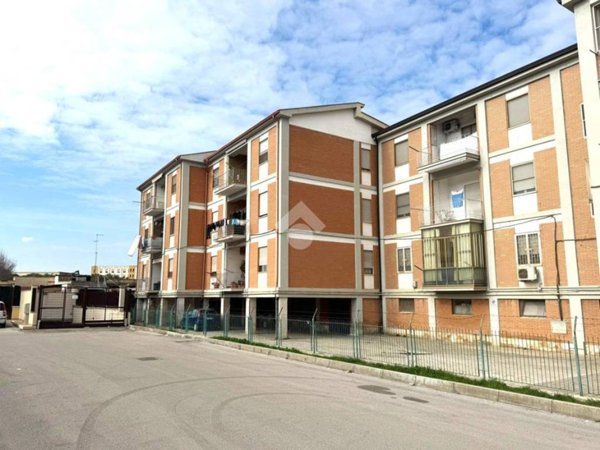 appartamento in vendita a Foggia in zona Candelaro