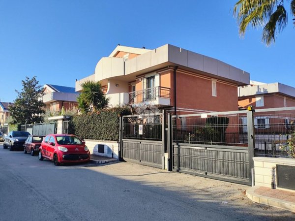 casa indipendente in vendita a Foggia