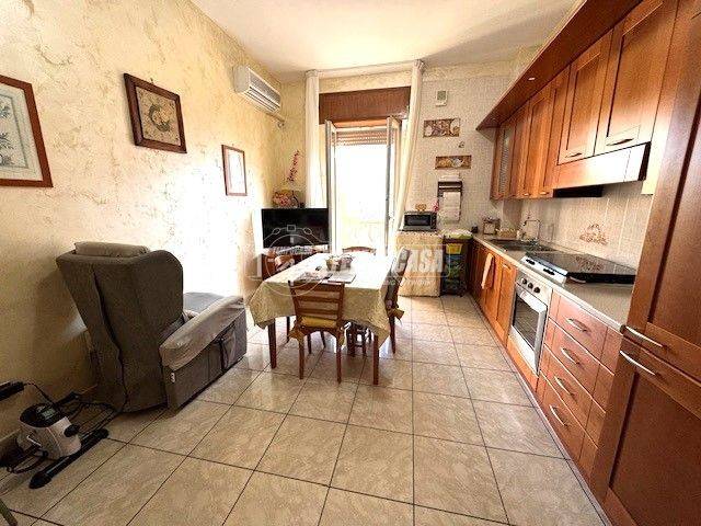 appartamento in vendita a Foggia in zona Candelaro