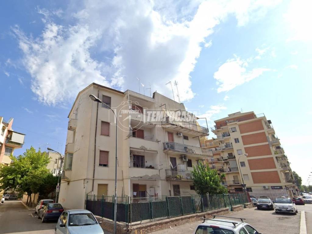 appartamento in vendita a Foggia in zona Stadio