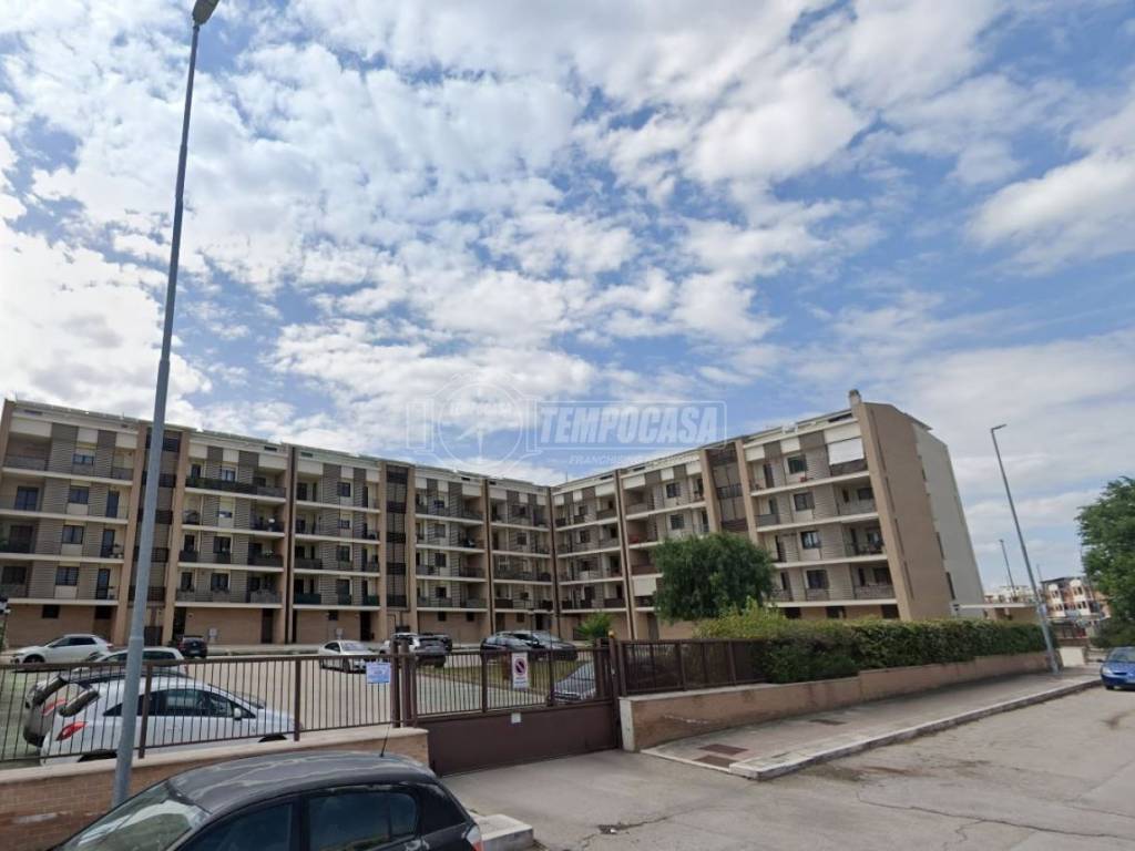 appartamento in vendita a Foggia in zona Macchia Gialla