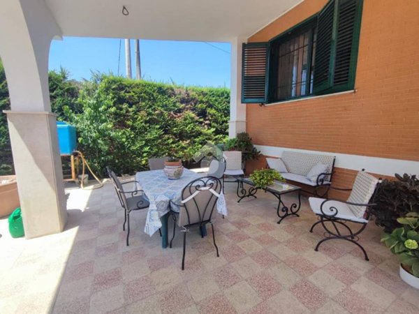 casa indipendente in vendita a Foggia in zona Macchia Gialla