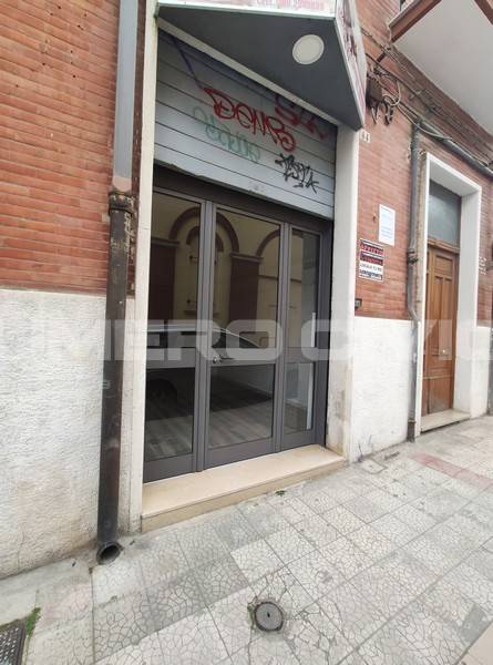 negozio in vendita a Foggia