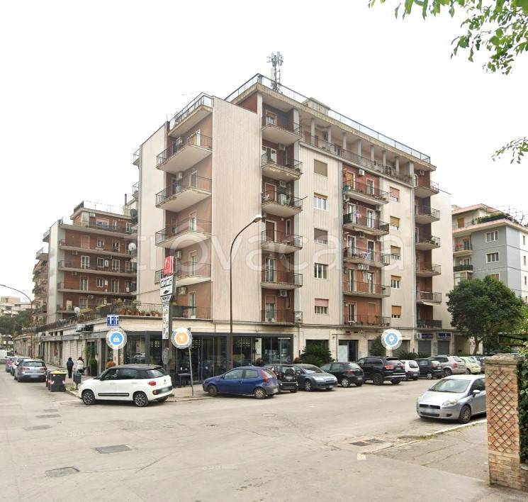 appartamento in vendita a Foggia in zona Immacolata / San Pio X