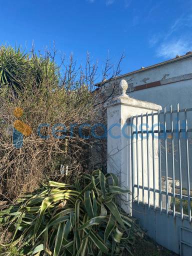 casa indipendente in vendita a Foggia in zona Centro Città