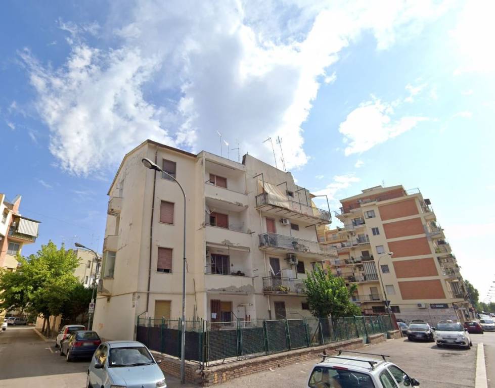 appartamento in vendita a Foggia in zona Stadio