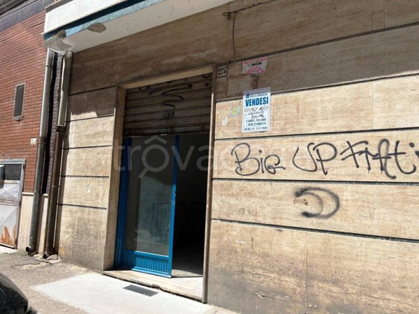 locale commerciale in vendita a Foggia