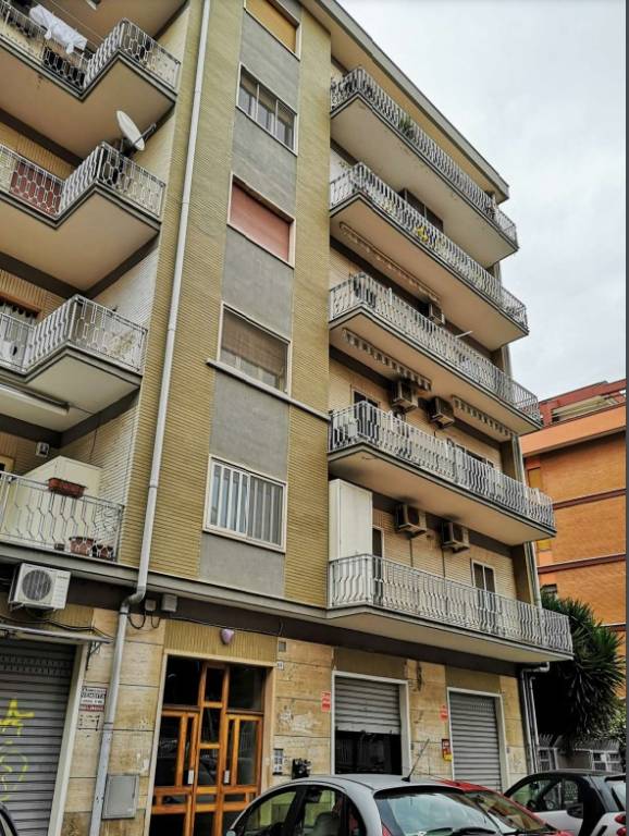 appartamento in vendita a Foggia in zona Immacolata / San Pio X
