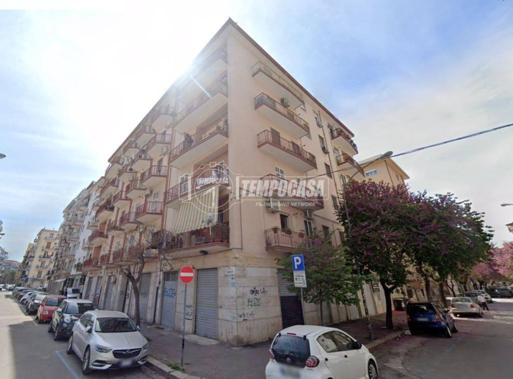 casa indipendente in vendita a Foggia in zona Immacolata / San Pio X