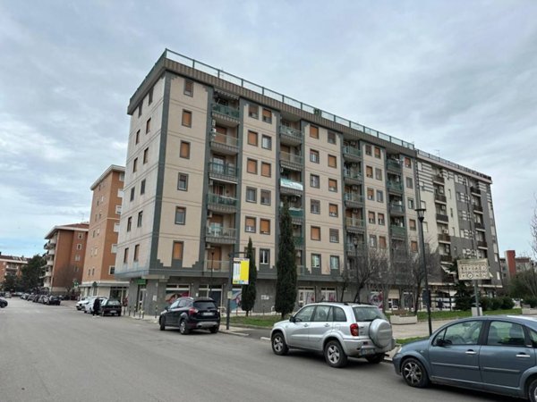 appartamento in vendita a Foggia in zona Macchia Gialla