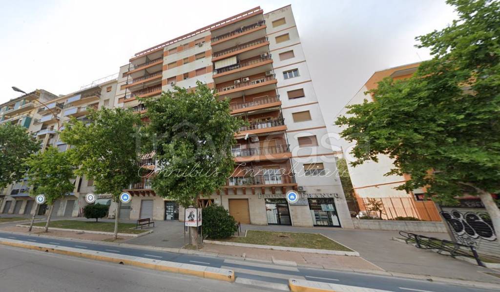 appartamento in vendita a Foggia in zona Immacolata / San Pio X