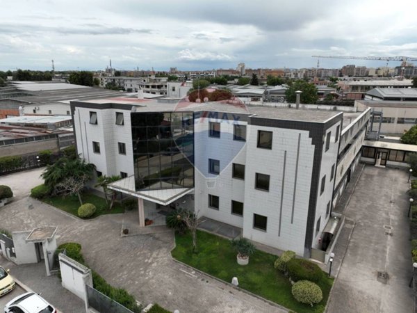 locale commerciale in vendita a Foggia in zona Villaggio Artigiani