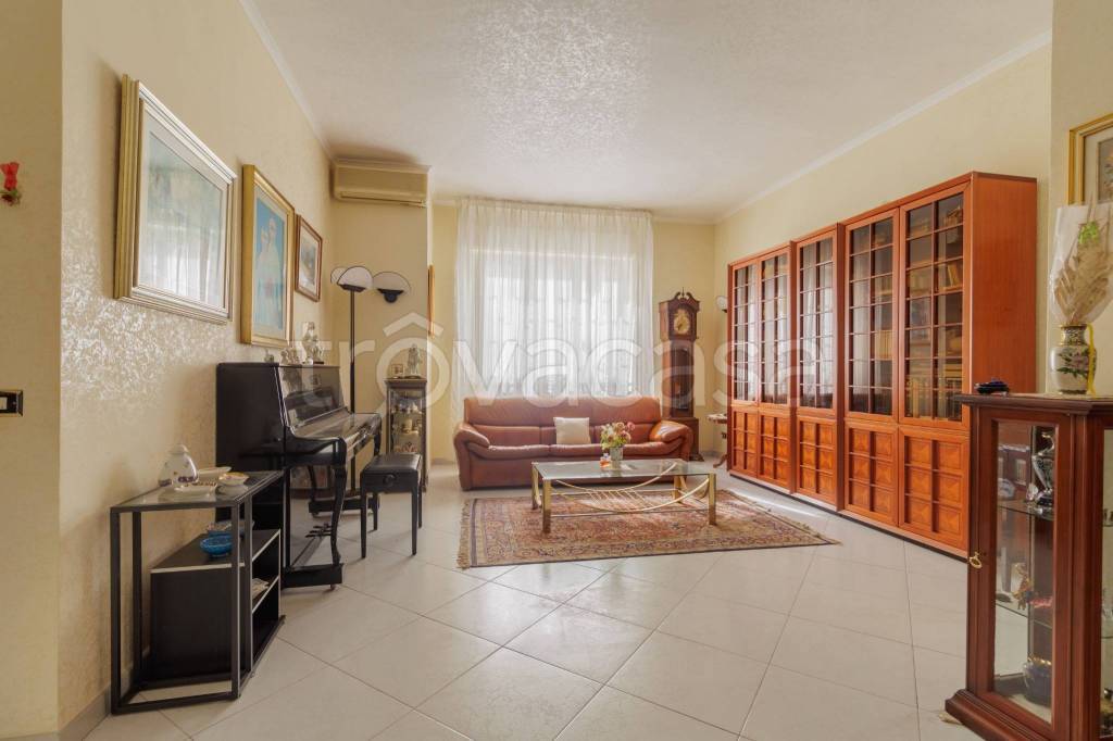 appartamento in vendita a Foggia in zona Macchia Gialla