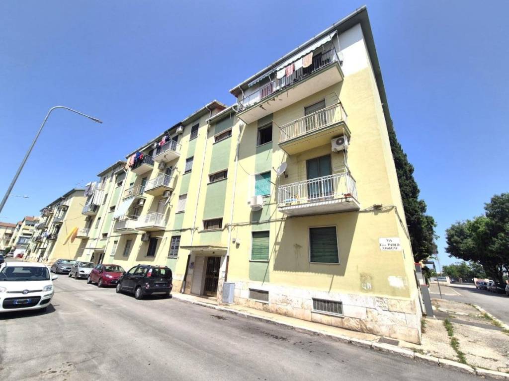 appartamento in vendita a Foggia in zona Candelaro