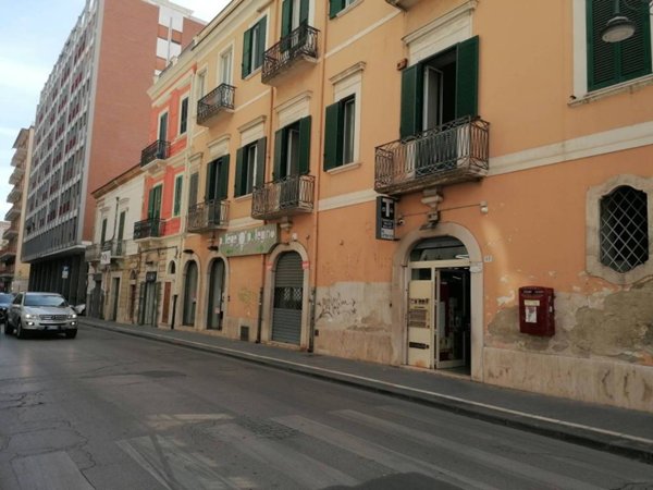 negozio in vendita a Foggia in zona Centro Città