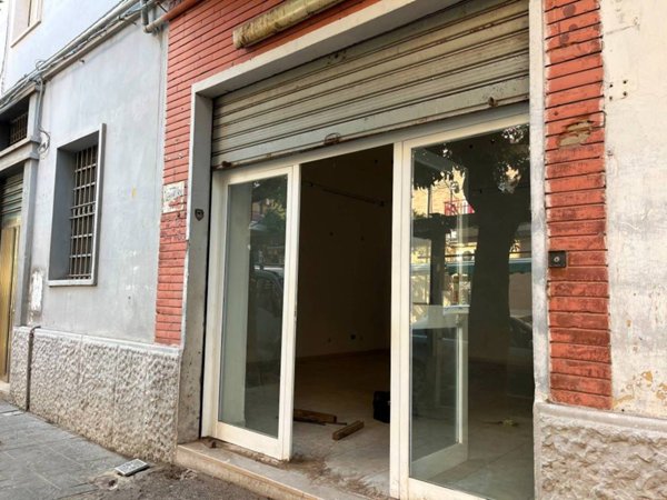 negozio in vendita a Foggia