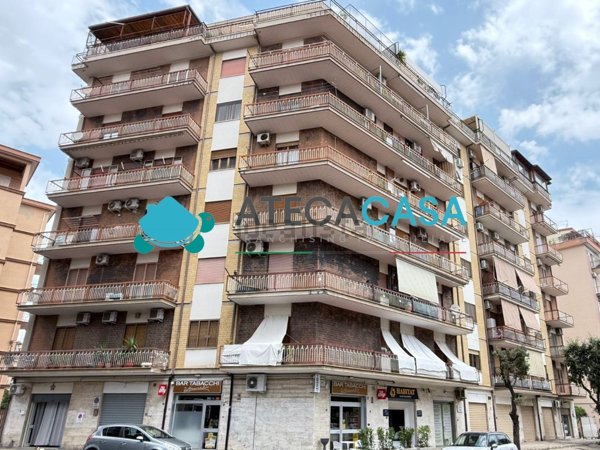 appartamento in vendita a Foggia in zona Immacolata / San Pio X