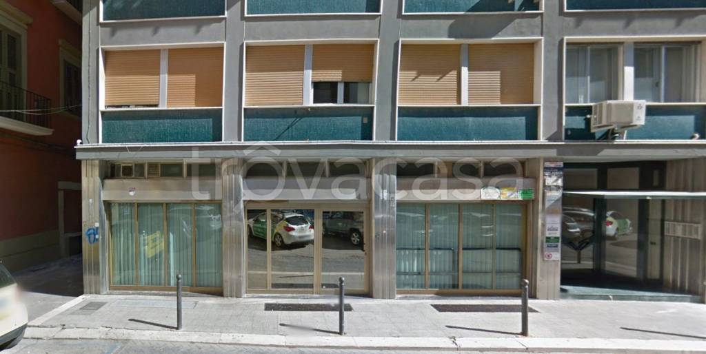 negozio in vendita a Foggia in zona Centro Città