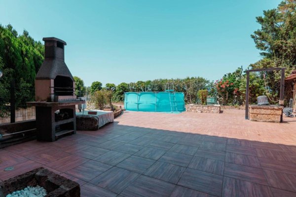 casa indipendente in vendita a Foggia in zona Incoronata
