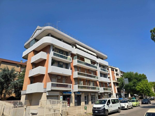 appartamento in vendita a Foggia in zona Stadio