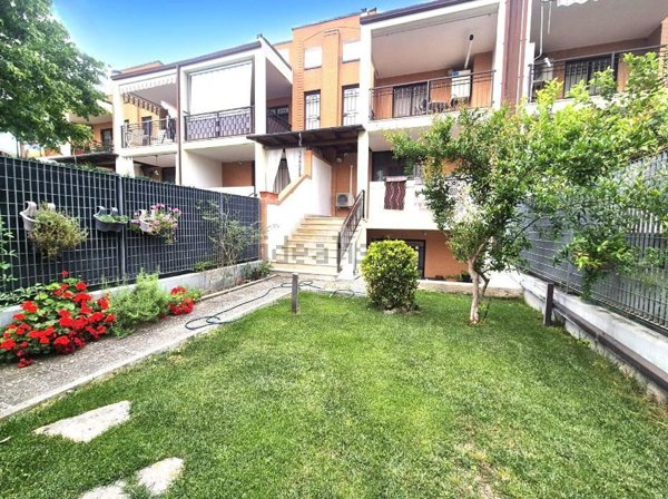 casa indipendente in vendita a Foggia