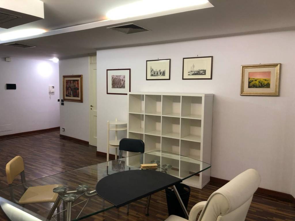 ufficio in vendita a Foggia in zona Centro Città